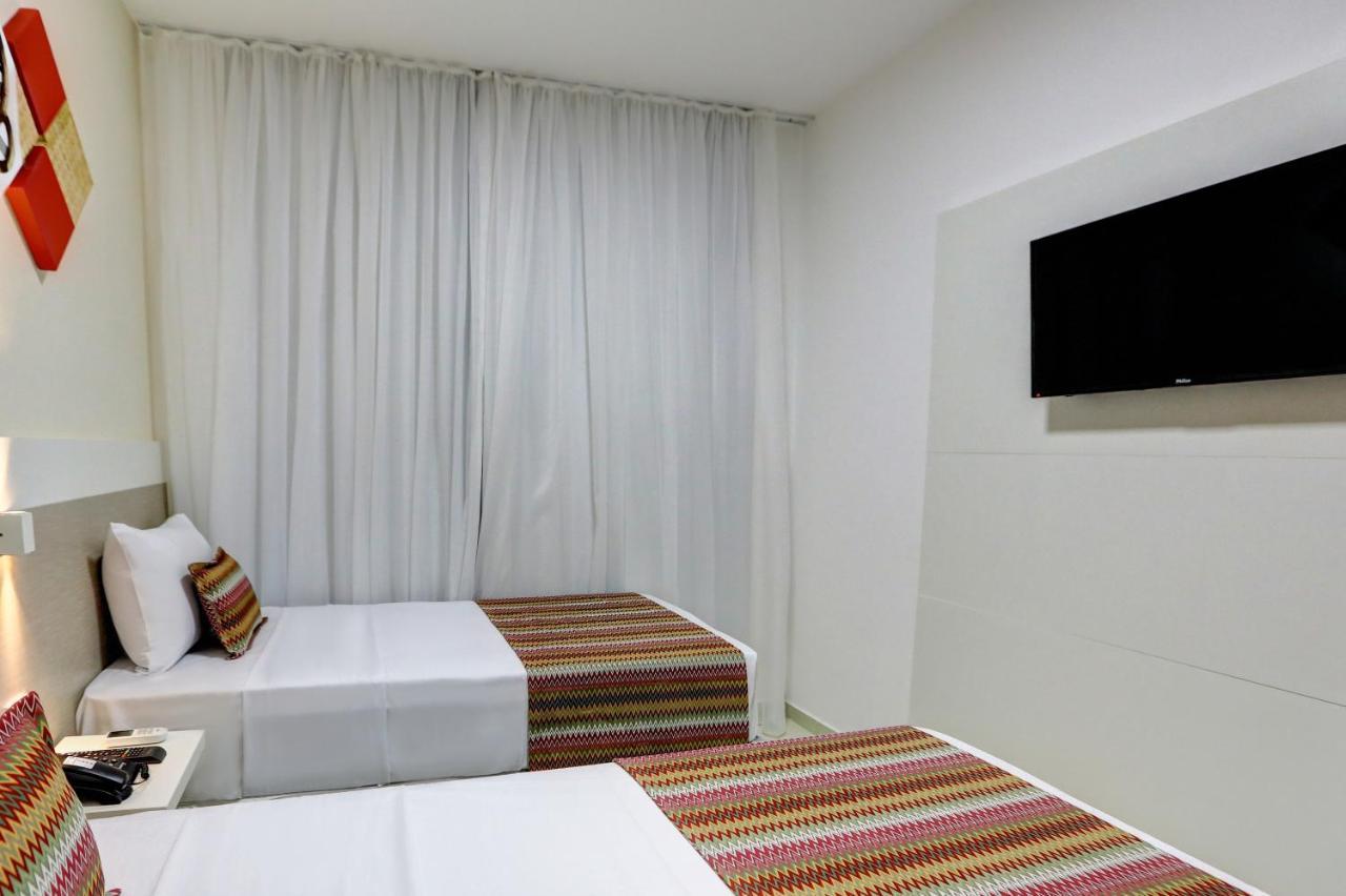 Transamerica Fit Vitoria Praia De Camburi Exterior photo