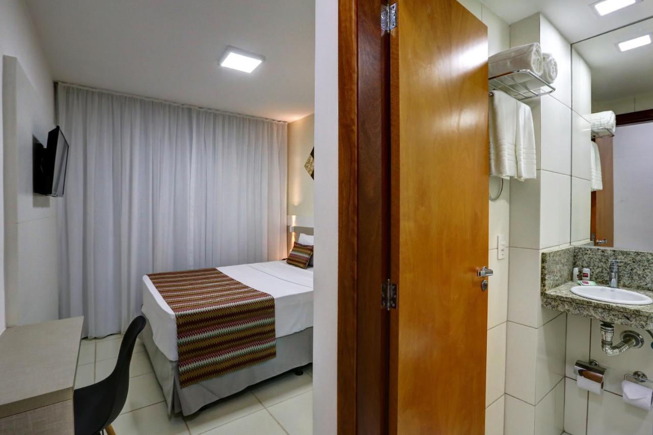 Transamerica Fit Vitoria Praia De Camburi Exterior photo