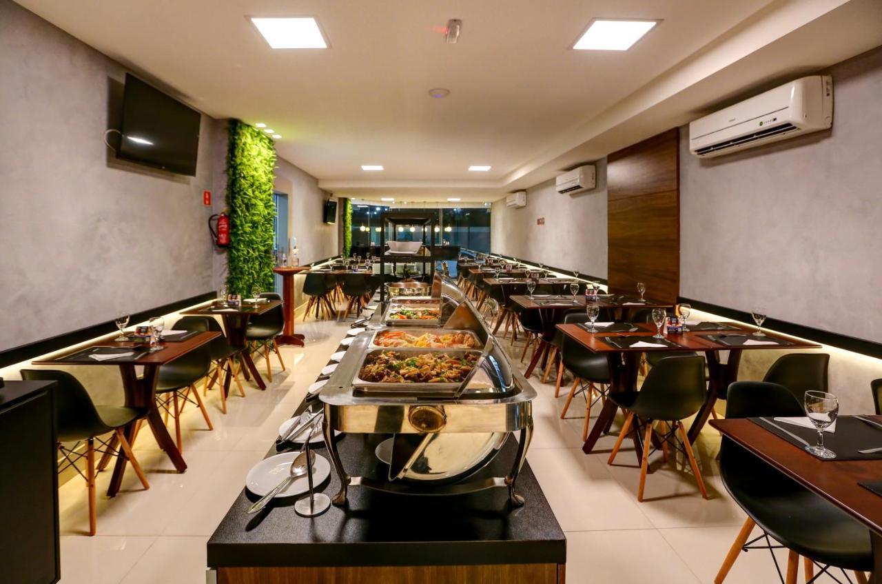 Transamerica Fit Vitoria Praia De Camburi Exterior photo